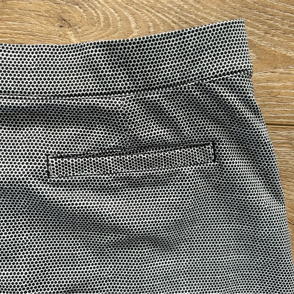 Peter Millar Athletic Golf Skort Women Sz Medium PullOn Black White Sun UPF 50+ - Picture 8 of 9